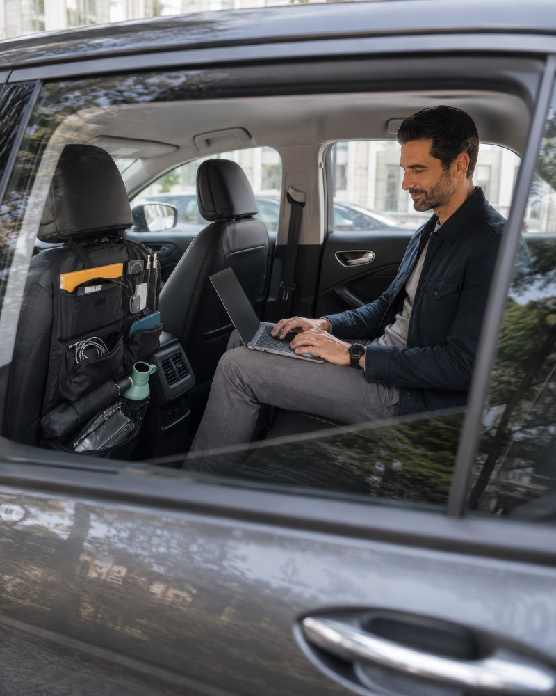 TROIKA Auto Rücksitz-Organizer TROIKA BLACK CAR ORGANIZER