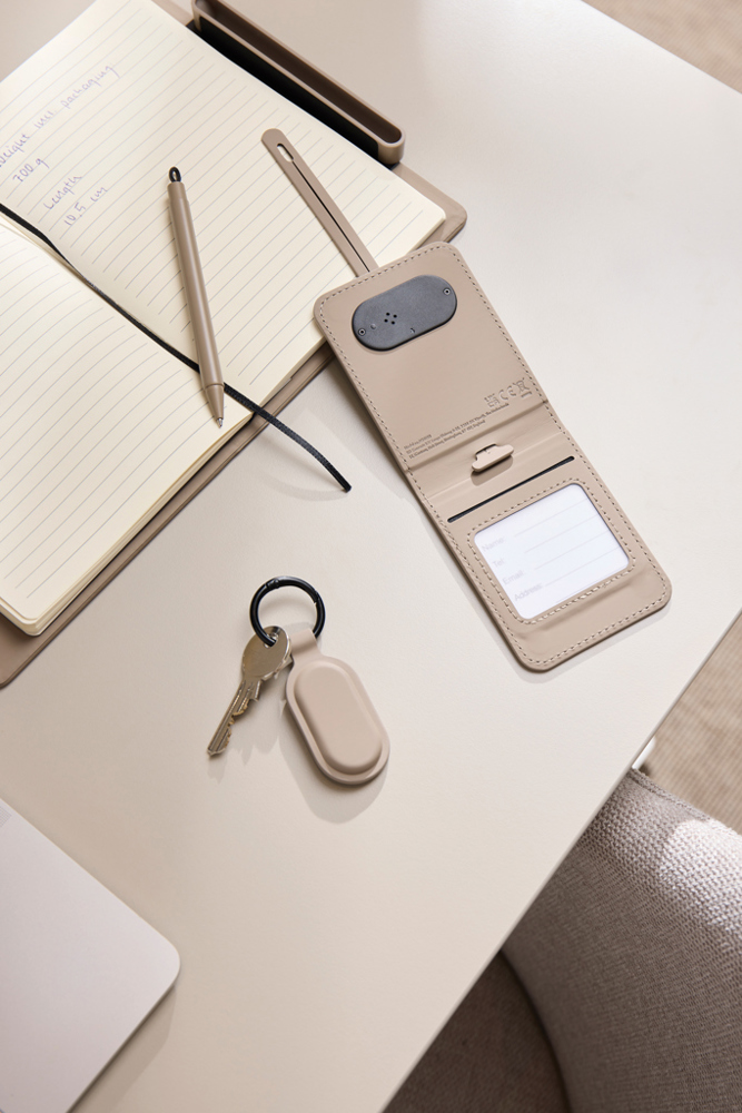 VINGA Baltimore RCS Schlüsselanhänger mit Dual-Finder